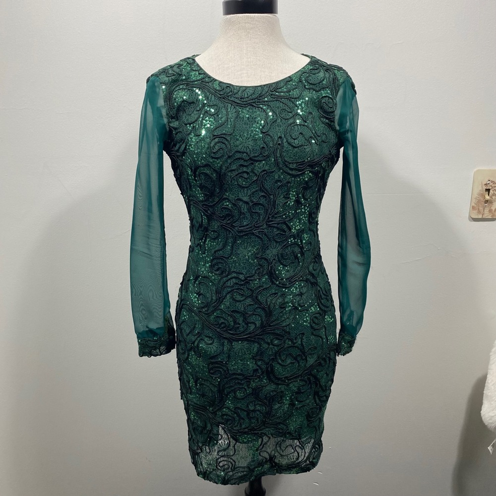 Belle Badgley Mischka Emerald Green Sequin Lace Sleeve Sheath Dress Sz2 Cocktail